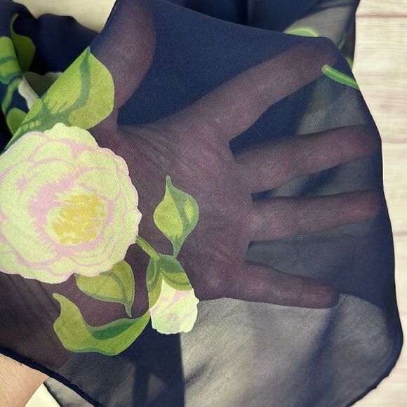 Zazou Luxe Oblong Silk Chiffon Scarf Navy Blue Floral Roses Hand Rolled - Picture 8 of 12